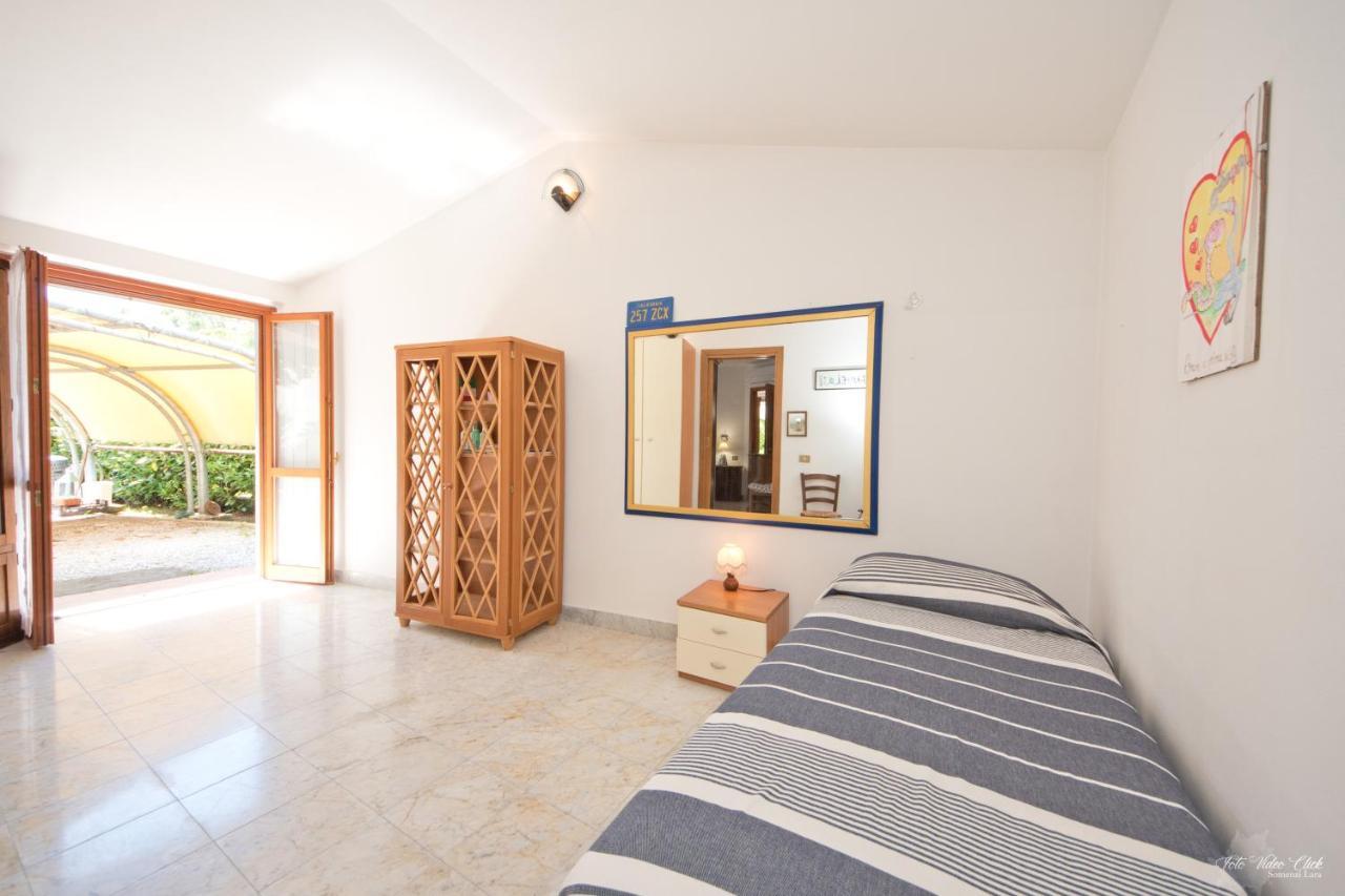Villa La Casina Del Mare Marina di Massa Exterior foto